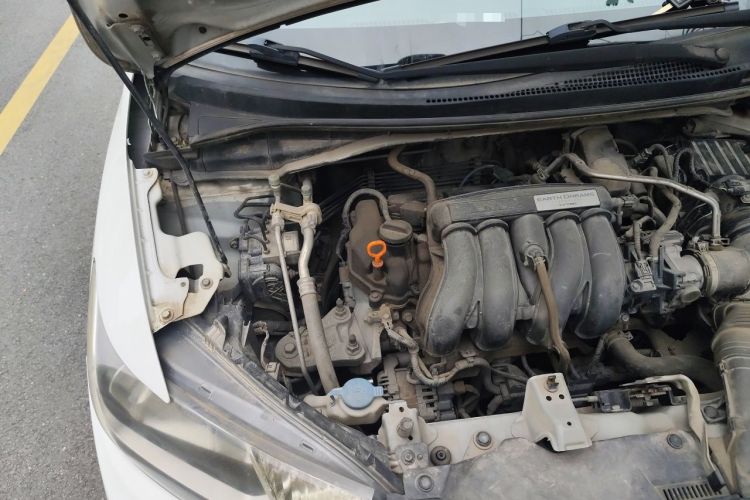 Used Honda Fit 2014 1.5L LX CVT Comfort Model Engine Bay Right