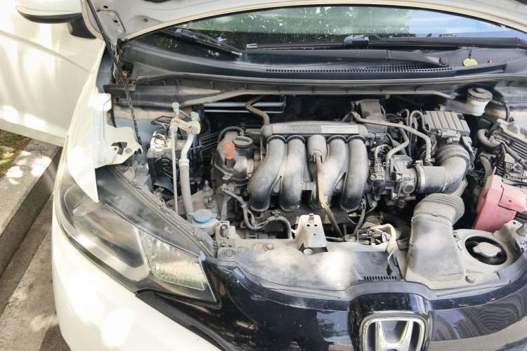 Used Honda Fit 2014 1.5L LX CVT Comfort Model Engine Bay Right