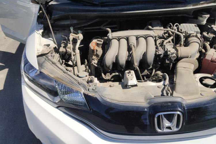 Used Honda Fit 2014 1.5L LX CVT Comfort Model Engine Bay Right