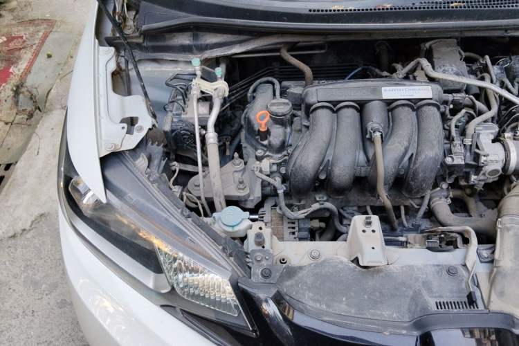 Used Honda Fit 2014 1.5L LX CVT Comfort Model Engine Bay Right