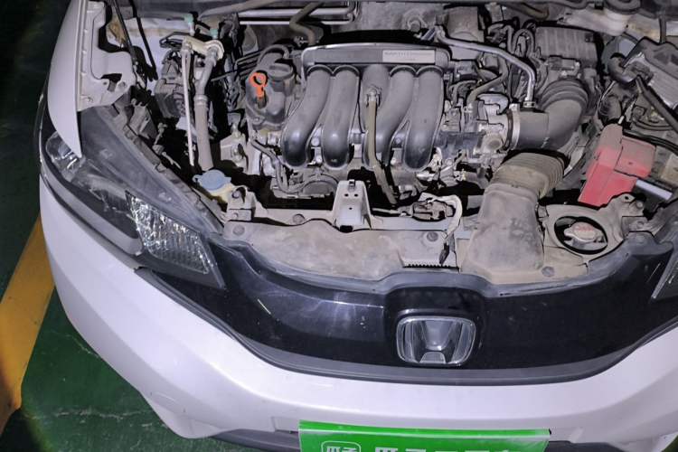 Used Honda Fit 2014 1.5L SE CVT Fashion Model Engine Bay Right
