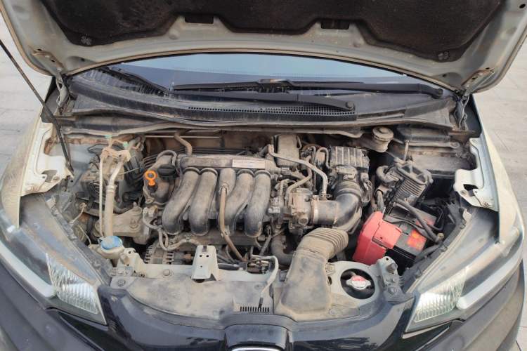 Used Honda Fit 2014 1.5L LX Manual Comfort Model Engine Bay