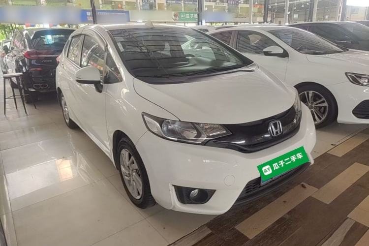Used Honda Fit 2014 1.5L SE CVT Fashion Model Exterior 1
