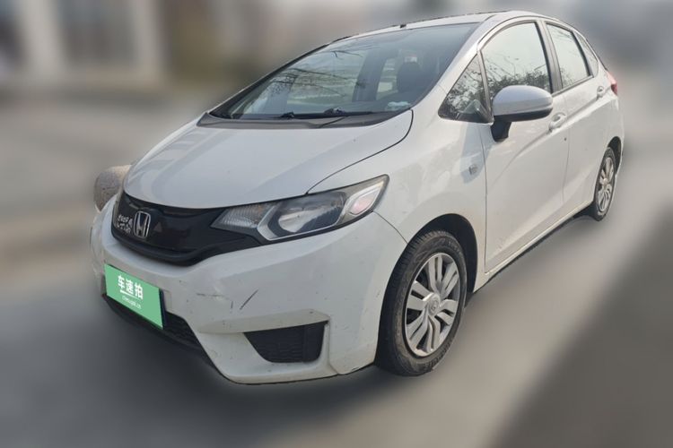 Used Honda Fit 2014 1.5L LX CVT Comfort Model Exterior 2