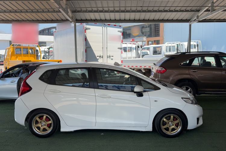 Used Honda Fit 2014 1.5L LX Manual Comfort Model Exterior 2
