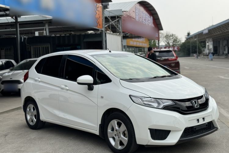 Used Honda Fit 2014 1.5L LX CVT Comfort Model Exterior 5