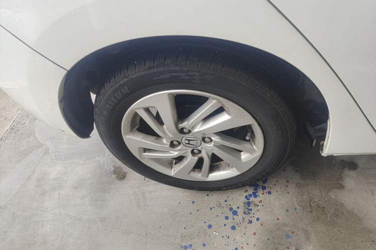 Used Honda Fit 2014 1.5L SE CVT Fashion Model Exterior 5