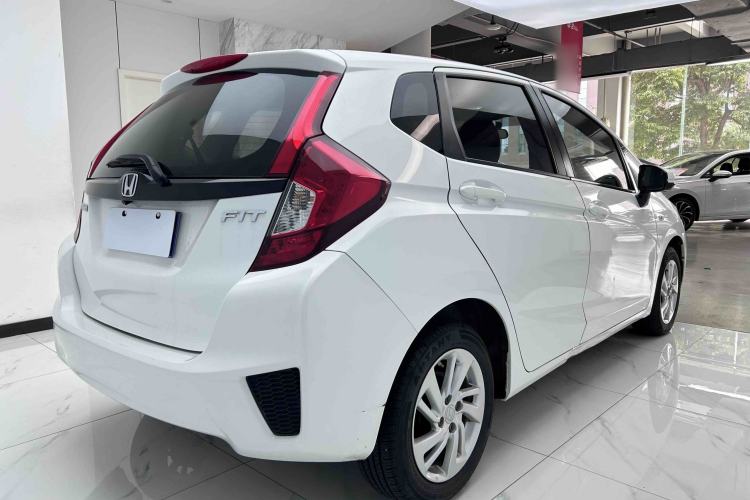 Used Honda Fit 2014 1.5L LX CVT Comfort Model Exterior 6