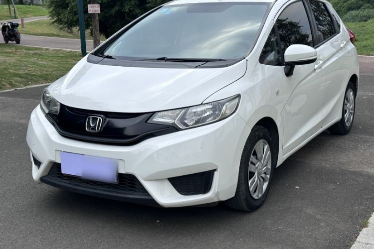 Used Honda Fit 2014 1.5L LX CVT Comfort Model Exterior 6