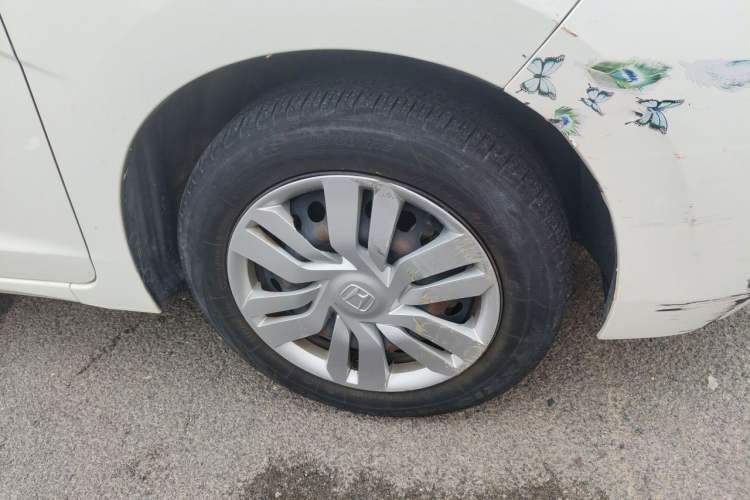 Used Honda Fit 2014 1.5L LX CVT Comfort Model Exterior 7