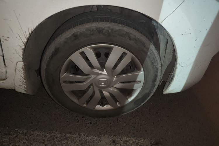 Used Honda Fit 2014 1.5L LX CVT Comfort Model Exterior 7