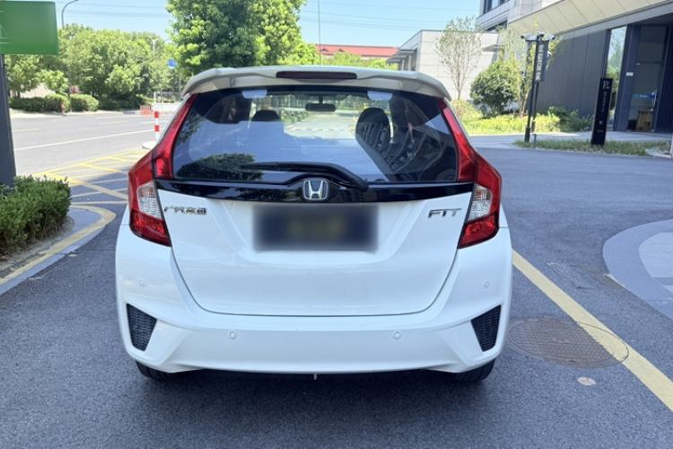 Used Honda Fit 2014 1.5L SE CVT Fashion Model Exterior 8