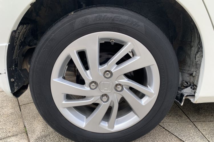 Used Honda Fit 2014 1.5L LX CVT Comfort Model Exterior 8