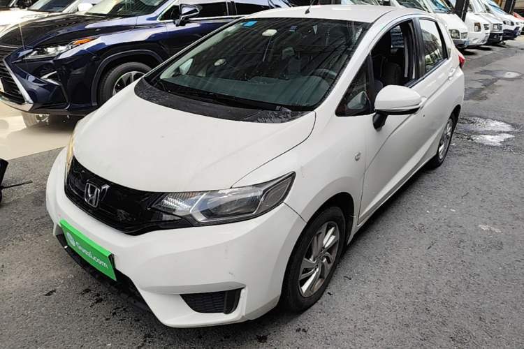 Used Honda Fit 2014 1.5L LX CVT Comfort Model Guazi used car, China used car export, Used car for sale, Used  cars, Cheapest cars for sale