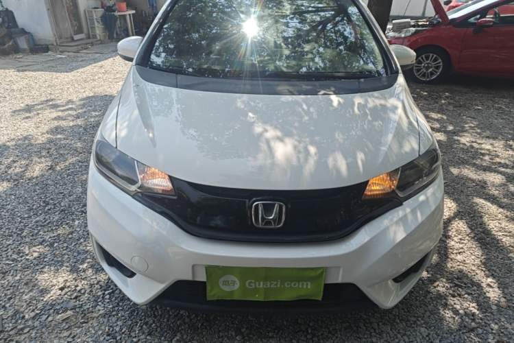 Used Honda Fit 2014 1.5L SE CVT Fashion Model Front