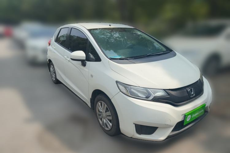 Used Honda Fit 2014 1.5L LX CVT Comfort Model Front Right 45 Deg