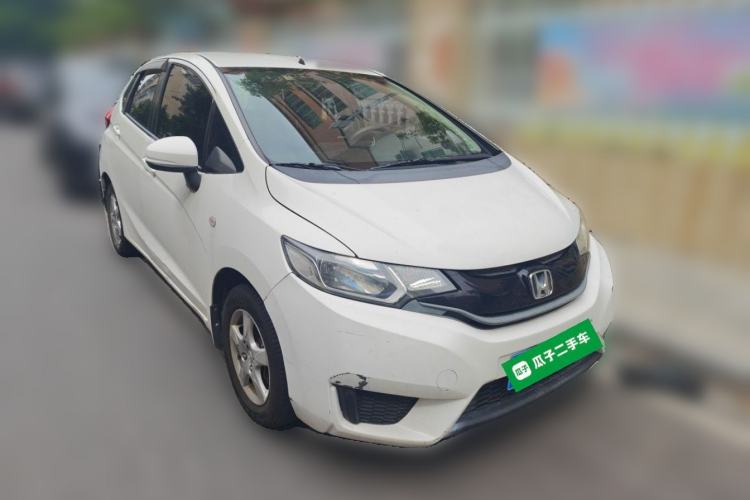Used Honda Fit 2014 1.5L LX CVT Comfort Model Front Right 45 Deg