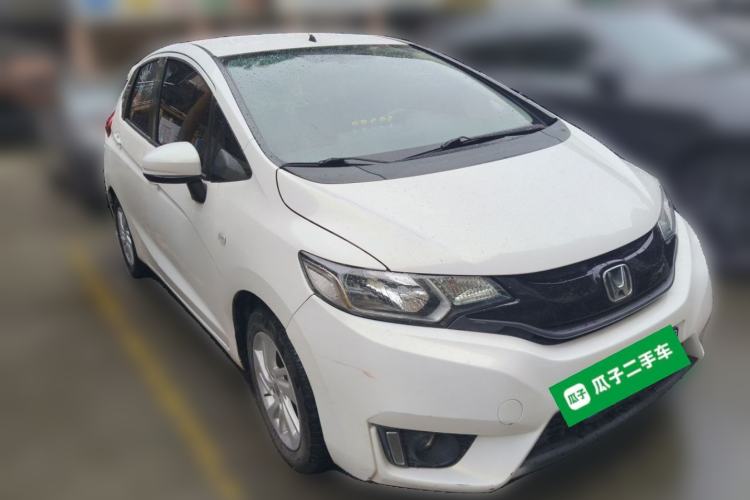 Used Honda Fit 2014 1.5L LX CVT Comfort Model Front Right 45 Deg