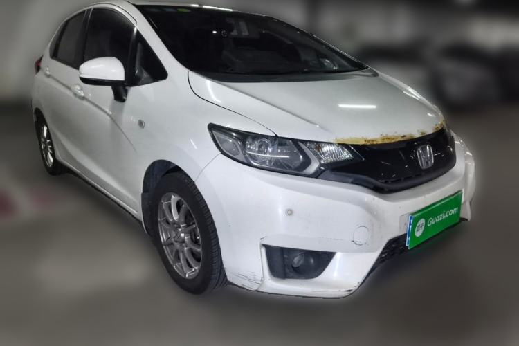Used Honda Fit 2014 1.5L LX CVT Comfort Model Front Right 45 Deg