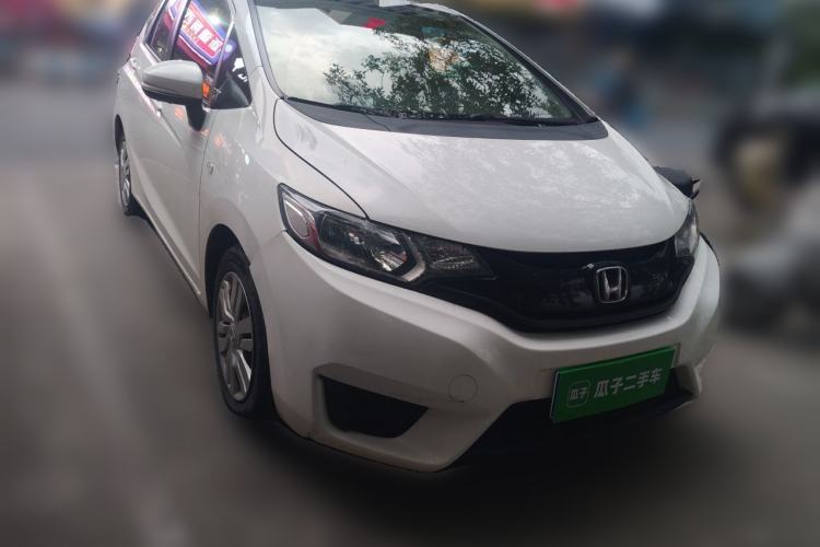 Used Honda Fit 2014 1.5L LX CVT Comfort Model Front Right 45 Deg