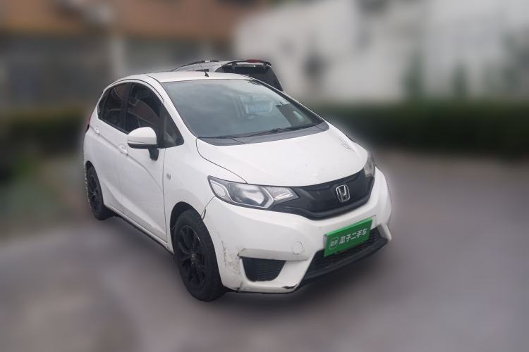 Used Honda Fit 2014 1.5L LX CVT Comfort Model Front Right 45 Deg