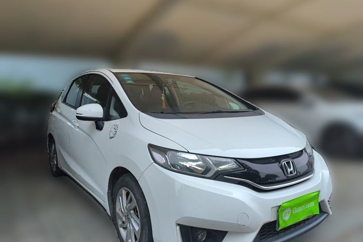 Used Honda Fit 2014 1.5L EX CVT Elite Model Front Right 45 Deg