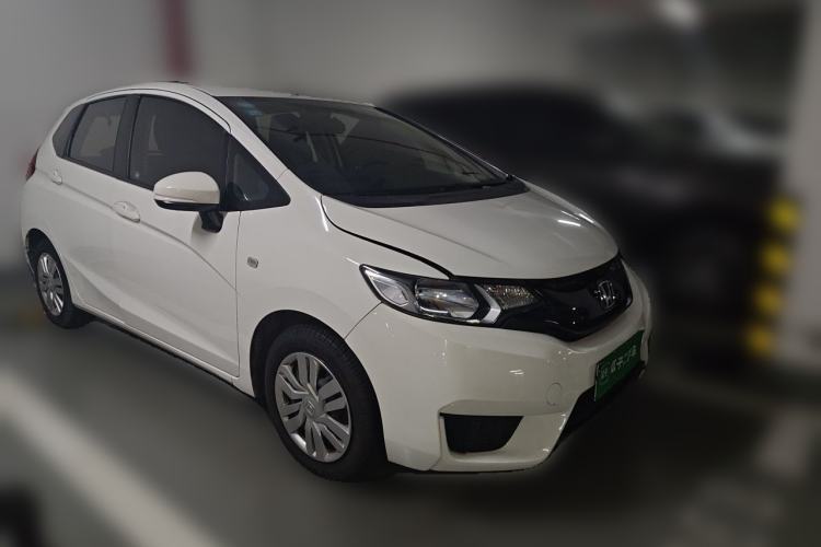 Used Honda Fit 2014 1.5L LX CVT Comfort Model Front Right 45 Deg