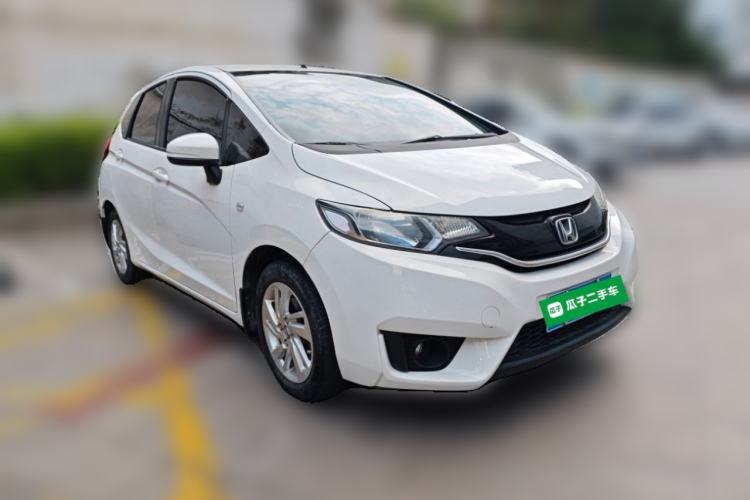 Used Honda Fit 2014 1.5L LX CVT Comfort Model Front Right 45 Deg