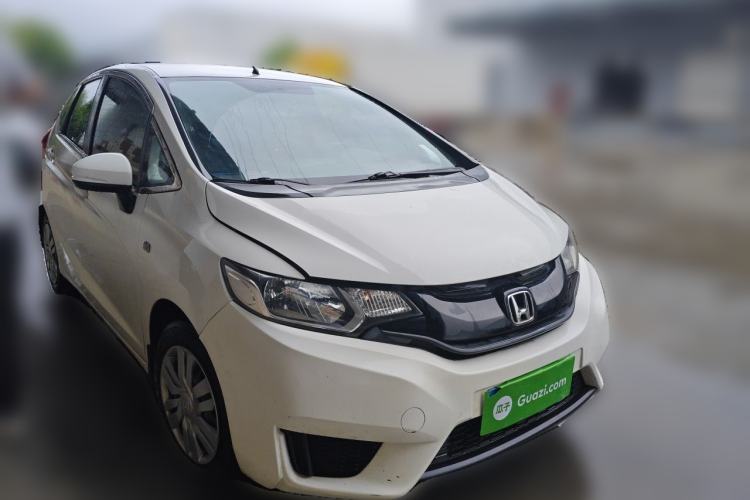 Used Honda Fit 2014 1.5L LX CVT Comfort Model Front Right 45 Deg