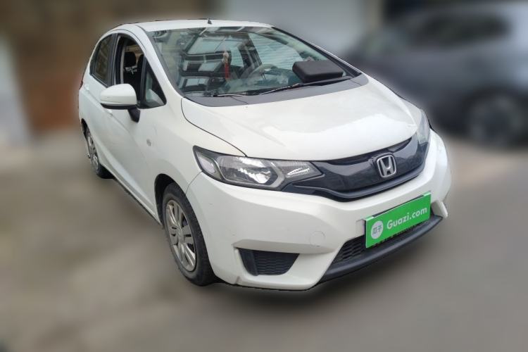 Used Honda Fit 2014 1.5L LX CVT Comfort Model Front Right 45 Deg