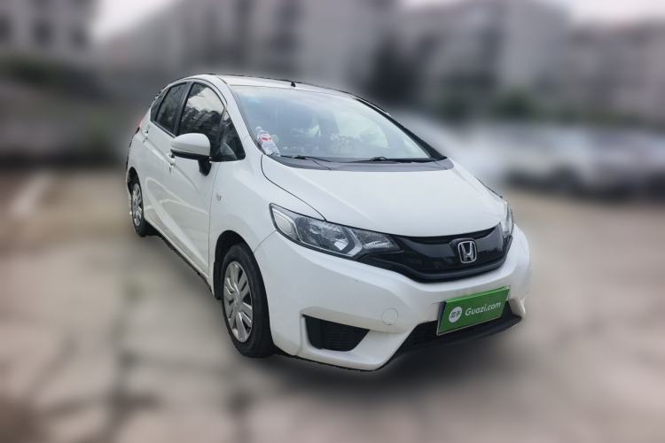 Used Honda Fit 2014 1.5L LX CVT Comfort Model Front Right 45 Deg