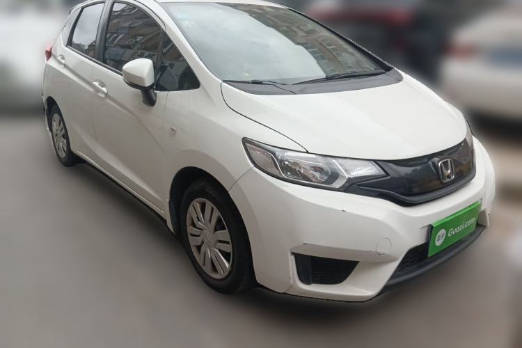 Used Honda Fit 2014 1.5L LX CVT Comfort Model Front Right 45 Deg