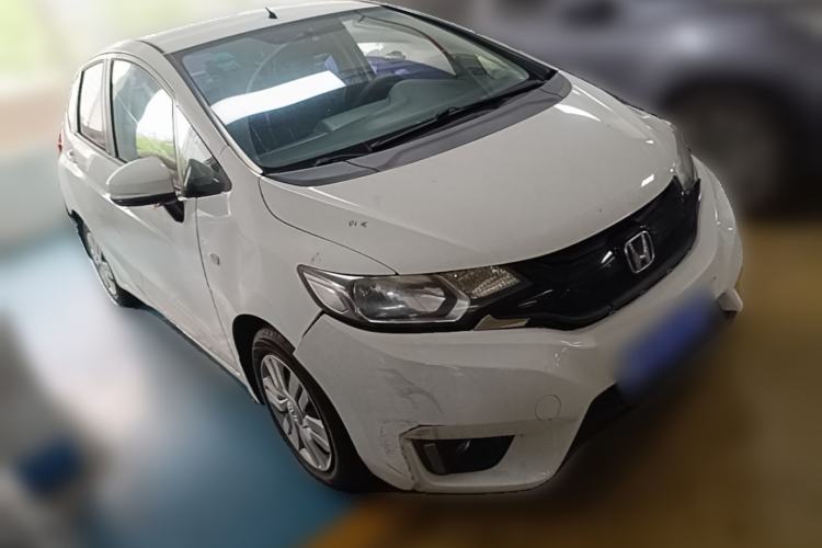 Used Honda Fit 2014 1.5L LX CVT Comfort Model Front Right 45 Deg