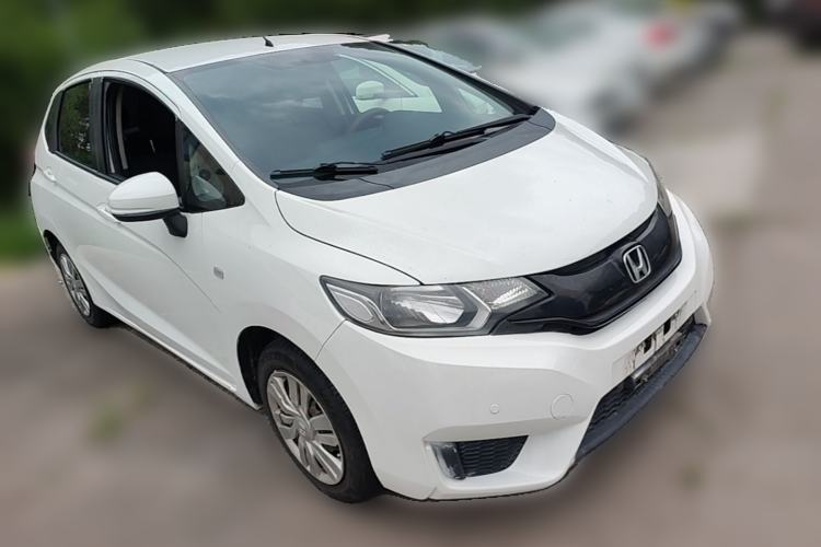 Used Honda Fit 2014 1.5L LX CVT Comfort Model Front Right 45 Deg