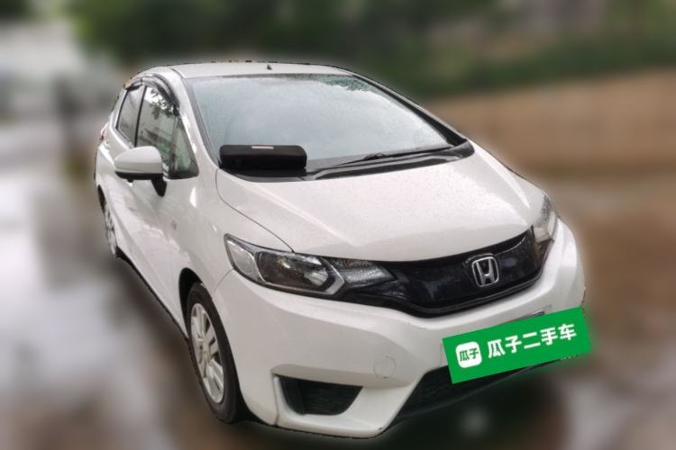 Used Honda Fit 2014 1.5L LX CVT Comfort Model Front Right 45 Deg