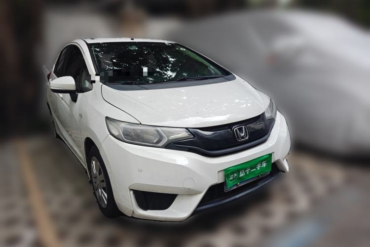 Used Honda Fit 2014 1.5L LX CVT Comfort Model Front Right 45 Deg