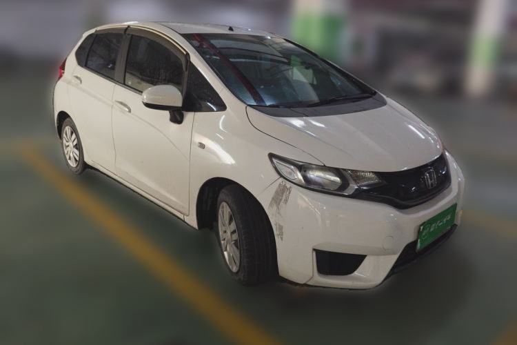 Used Honda Fit 2014 1.5L LX CVT Comfort Model Front Right 45 Deg