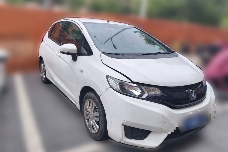 Used Honda Fit 2014 1.5L LX CVT Comfort Model Front Right 45 Deg
