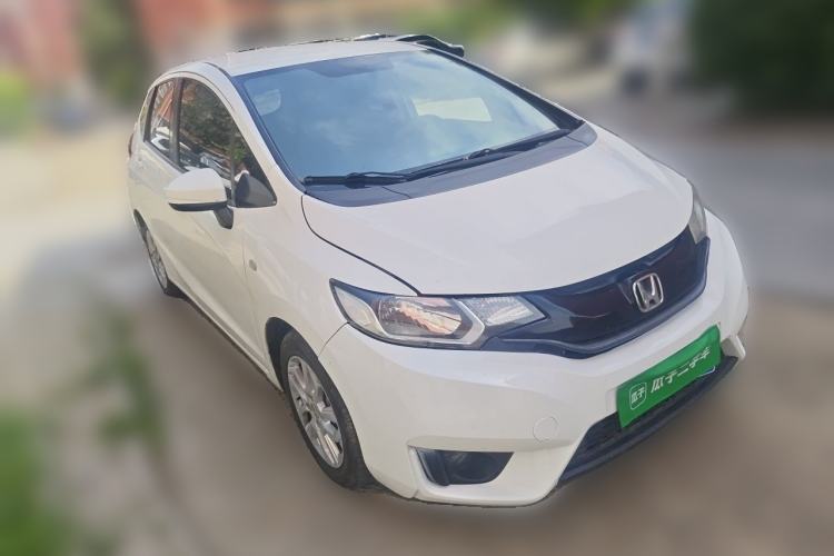 Used Honda Fit 2014 1.5L LX Manual Comfort Model Front Right 45 Deg