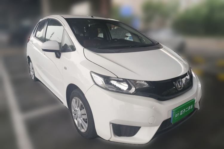 Used Honda Fit 2014 1.5L LX CVT Comfort Model Front Right 45 Deg