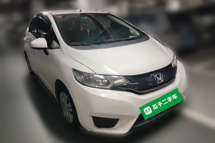 Used Honda Fit 2014 1.5L LX CVT Comfort Model Front Right 45 Deg