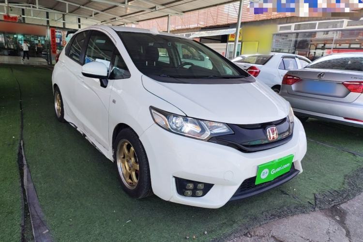 Used Honda Fit 2014 1.5L LX Manual Comfort Model Front Right 45 Deg
