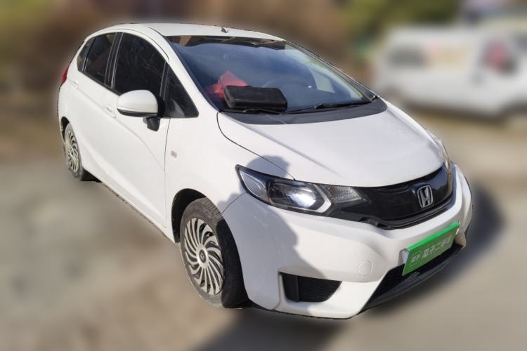Used Honda Fit 2014 1.5L LX Manual Comfort Model Front Right 45 Deg