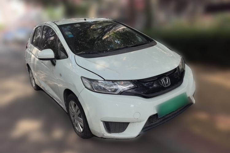 Used Honda Fit 2014 1.5L LX CVT Comfort Model Front Right 45 Deg