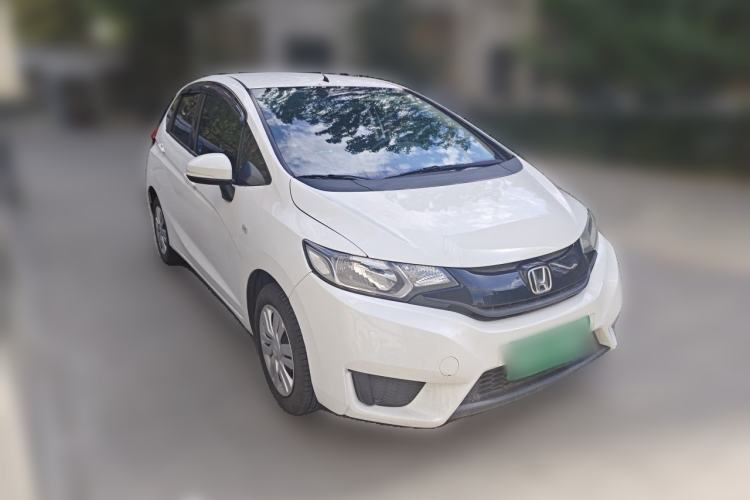 Used Honda Fit 2014 1.5L LX CVT Comfort Model Front Right 45 Deg