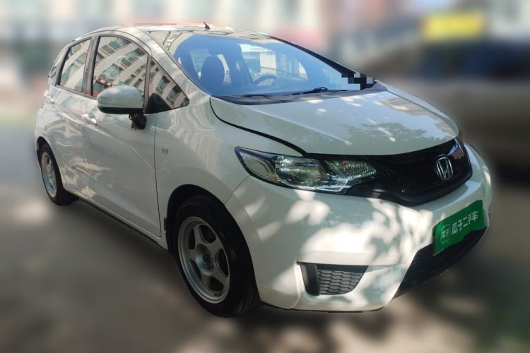 Used Honda Fit 2014 1.5L LX CVT Comfort Model Front Right 45 Deg