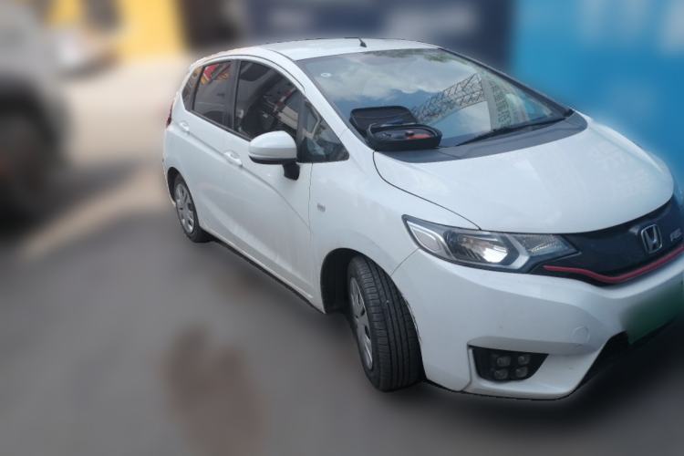 Used Honda Fit 2014 1.5L LX CVT Comfort Model Front Right 45 Deg