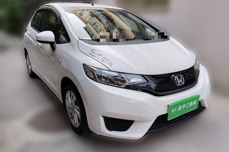 Used Honda Fit 2014 1.5L LX CVT Comfort Model Front Right 45 Deg