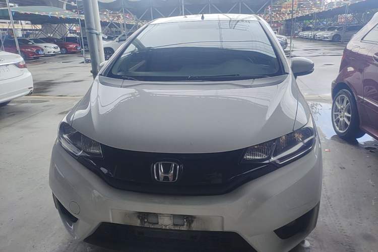 Used Honda Fit 2014 1.5L SE CVT Fashion Model Front
