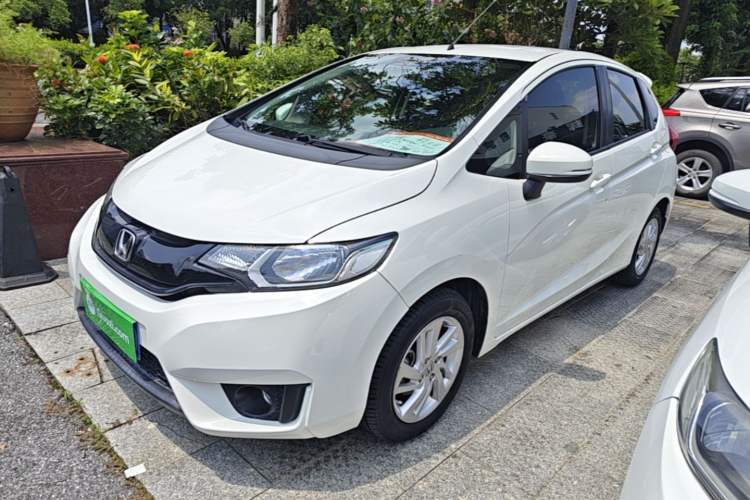 Honda Fit 2014 1.5L SE CVT Fashion Model usado Guazi used car, China used car export, Used car for sale, Used cars, Cheapest cars for sale